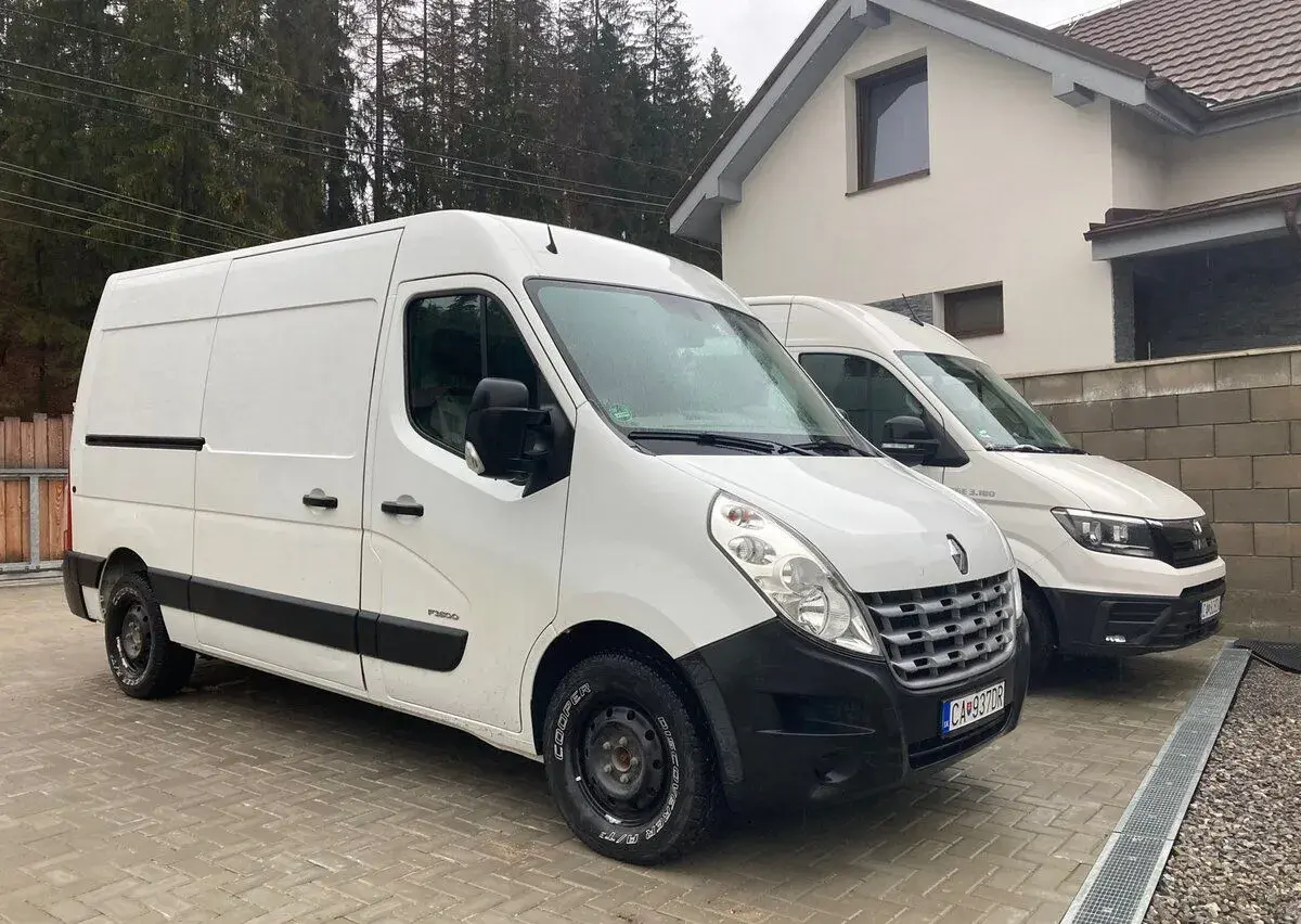 Renault Master – 2011, 180 000 km