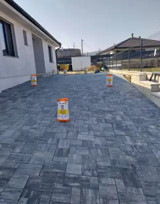 zámková dlažba + ploty a pokládka