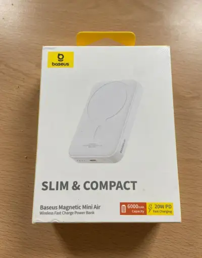 Baseus SLIM& Compact externá bezdrôtová nabíjačka MagSafe