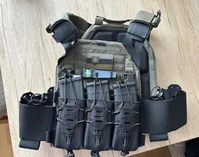 Nosič plátov Warrior Assault Systems LPC