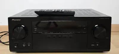 Pioneer VSX-832 / Dolby Atmos AirPlay, Bluetooth, Chromecast