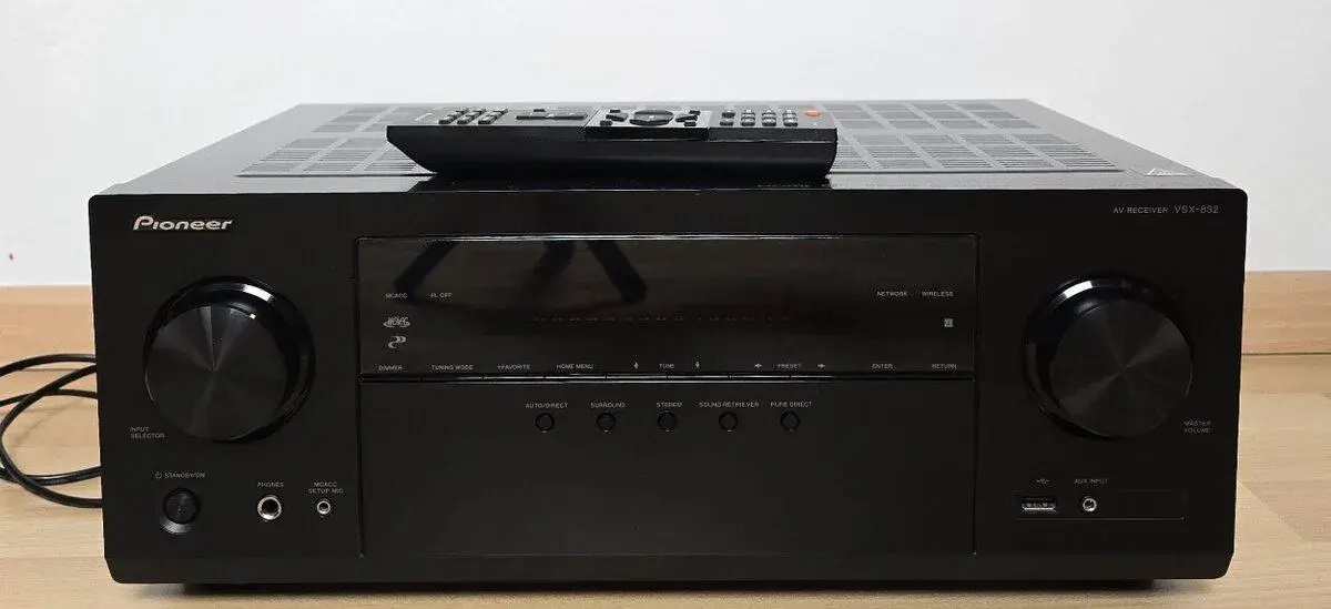 Pioneer VSX-832 / Dolby Atmos AirPlay, Bluetooth, Chromecast