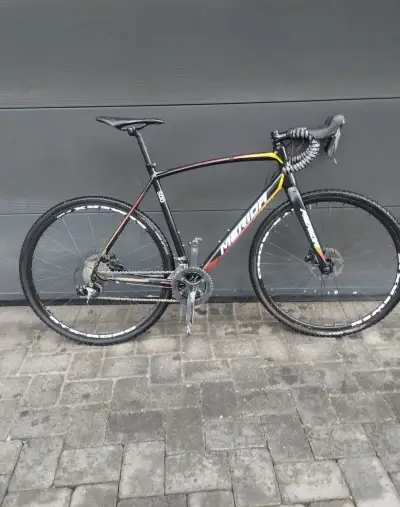 cyklokrosový bicykel Merida 500