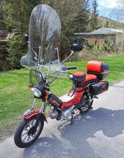 Moped Korado Supermaxi- 100 cm3