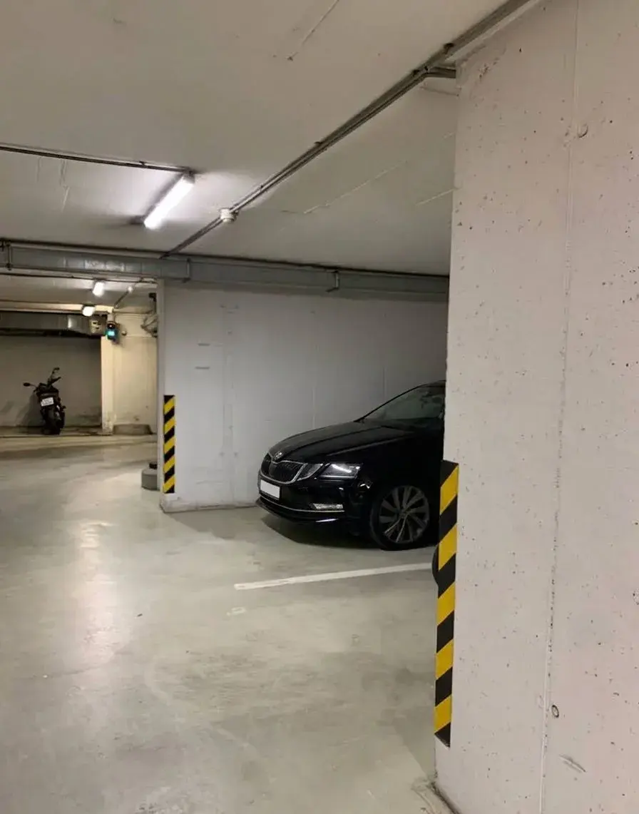 1 MESIAC ZADARMO Prenájom garážového parkovacieho státia