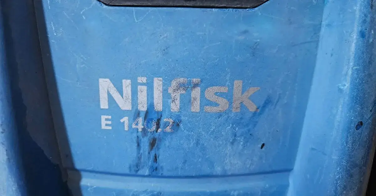 Tlakovy cistic NILFISK 140,2 na diely