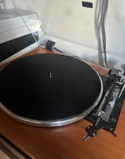 THORENS TD 240-2 + YAMAHA + 40 VINYLOV