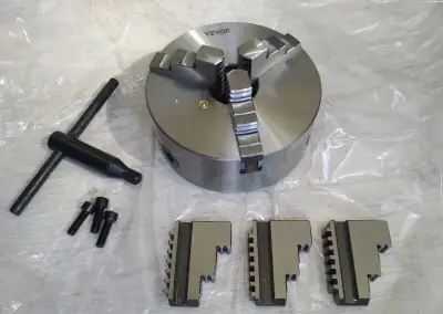 Univerzalne skľučovadlo 3-čeľusťové 160mm