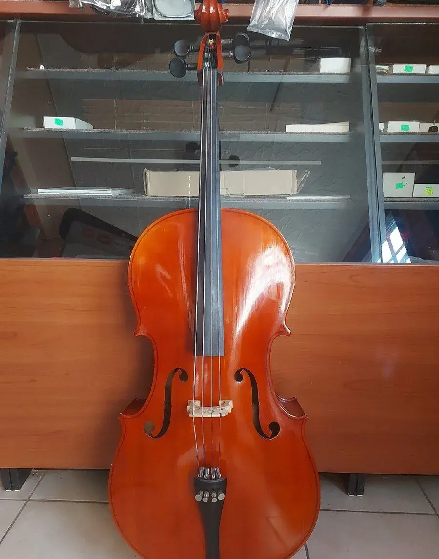 Violončelo Cremona Luby