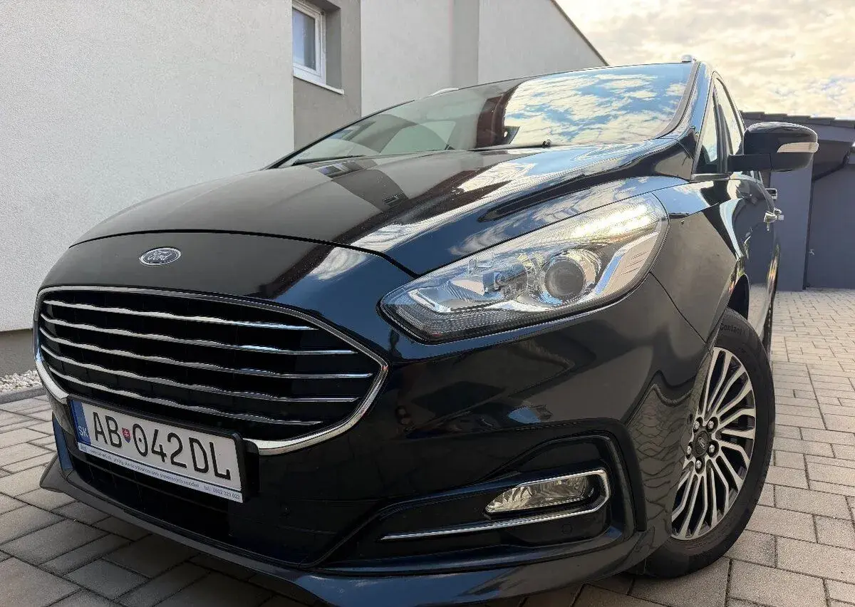 Ford S-MAX – 189 357 km