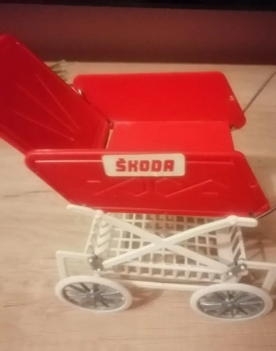 Retro bábiky. gumové.
