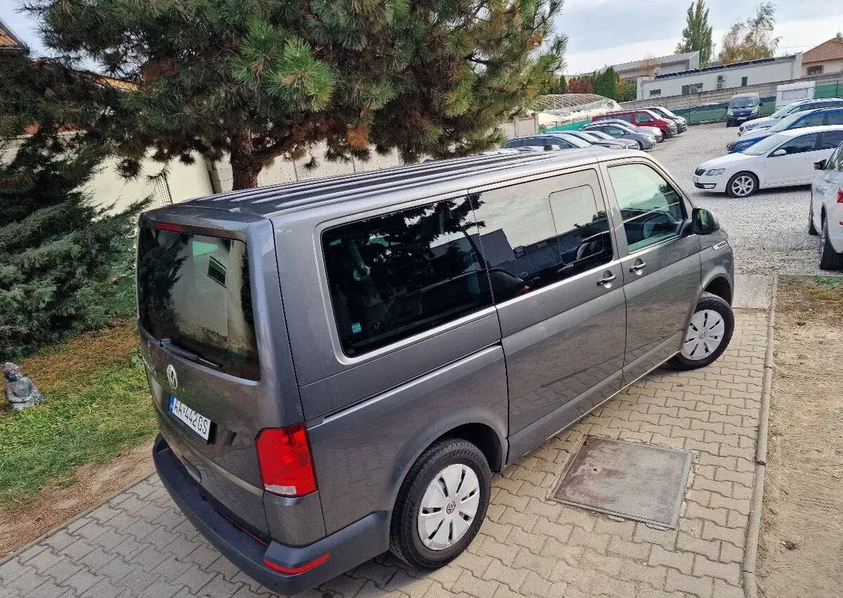 Volkswagen Caravelle – 2020, 100 km