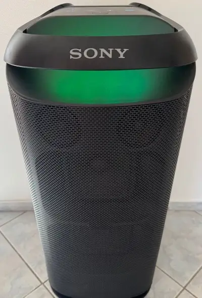 Sony SRS-XV800 + mikrofon