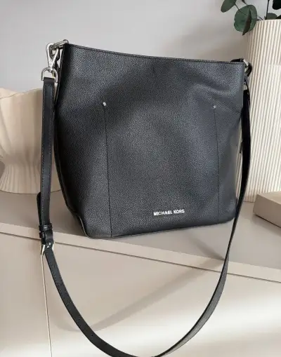 Michael Kors kabelka