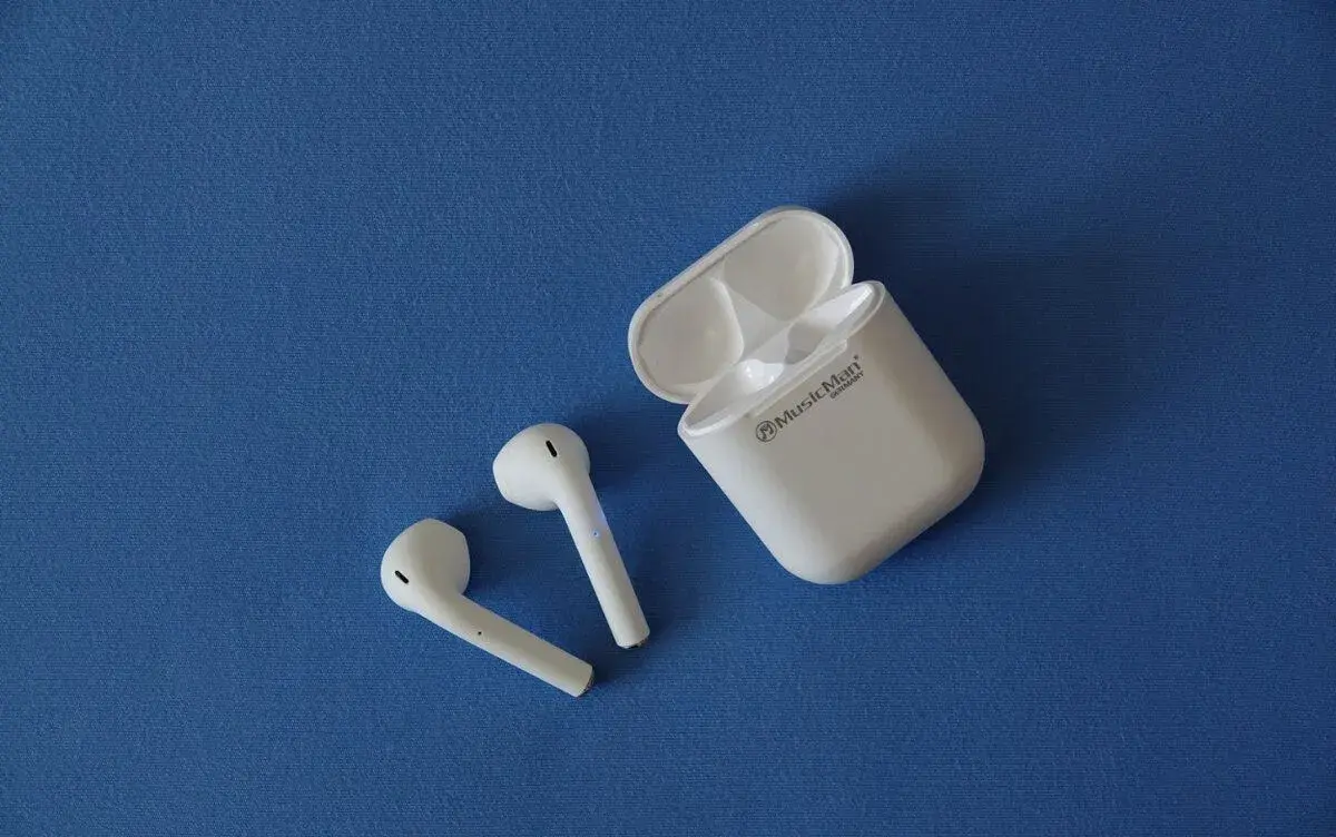 Bluetooth slúchadlá s mikrofónom