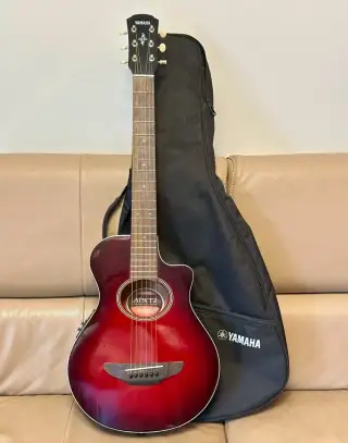 Yamaha APX T2 elektroakustická gitara + obal