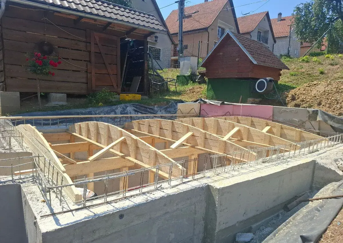 Šalovacie oblúky+debnenie