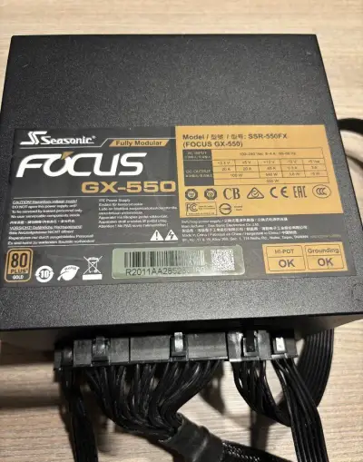 PC Zdroj - Seasonic Focus GX-550W