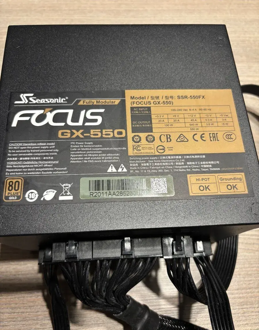 PC Zdroj - Seasonic Focus GX-550W
