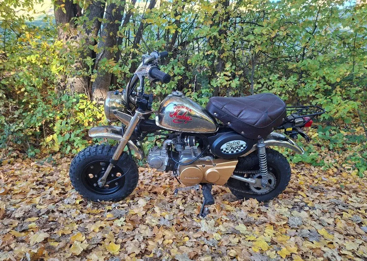 Honda Z50J Monkey s TP a Špz