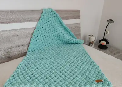 Pletená detská deka mentolová