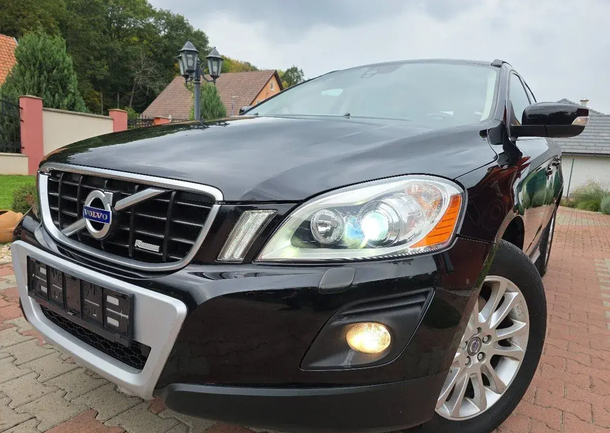 XC60 2.4 Tdi 136kw 5 valec 6 st.Auto 4x4 .2009 R design