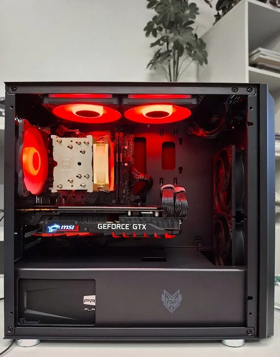 ⏩Intel 9600KF│GTX 1080Ti 11GB│16GB RAM│1TB SSD+1TB HDD│1000W