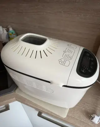 Domacu pekaren chleba Tefal