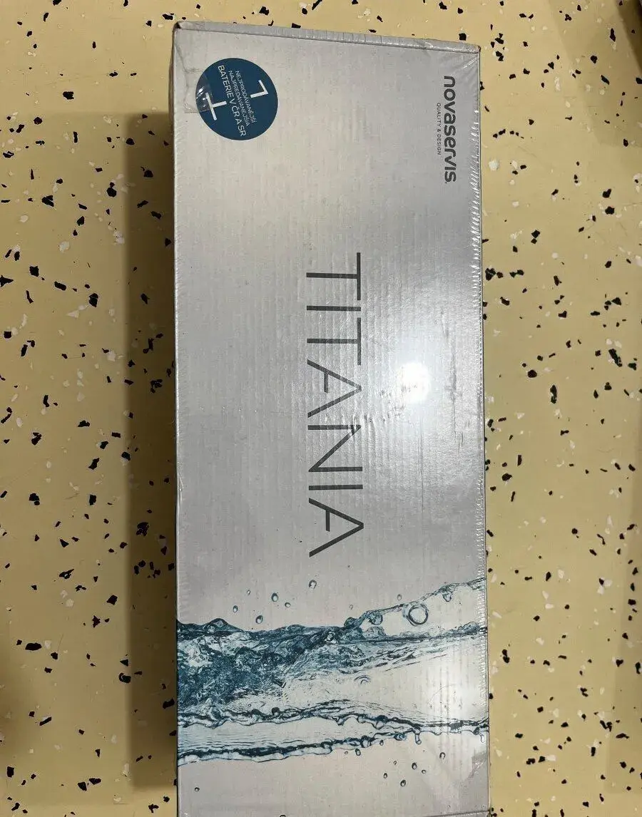 Batéria nástenná Titania Iris 150mm