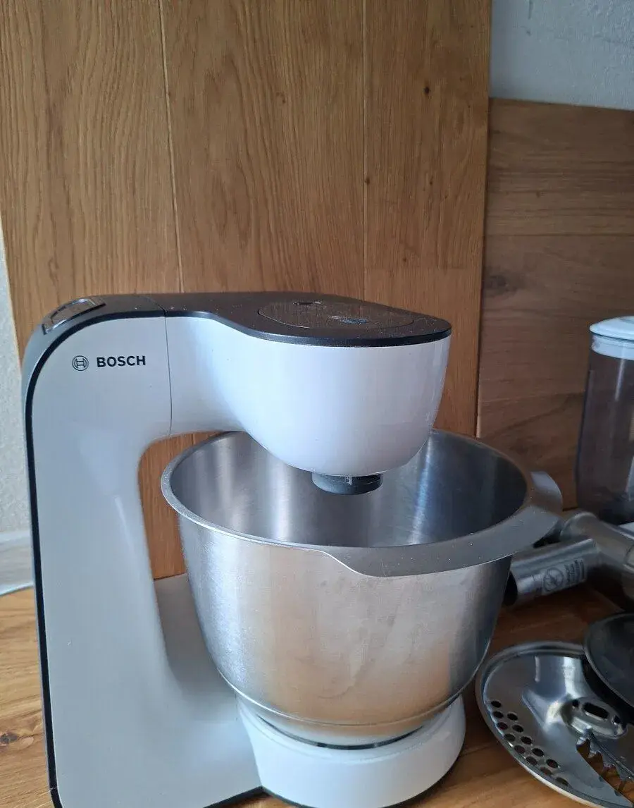 Kuchynský robot Bosch Mum