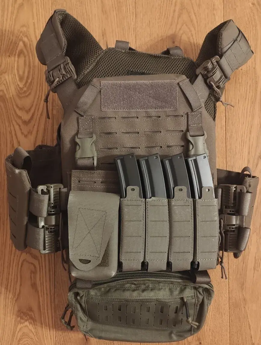 Nosič plátov Invader Gear Reaper QRB + Bojový opasok Invader