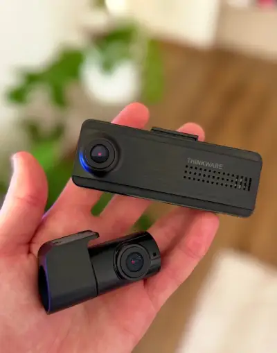 Autokamera Thinkware dash cam F200 Pro