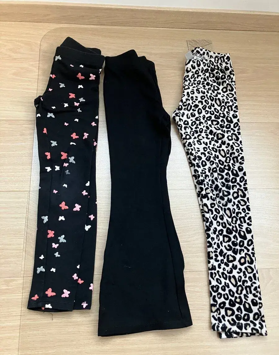 Leginy lindex (2x) a HM, velkost 7/8, 128