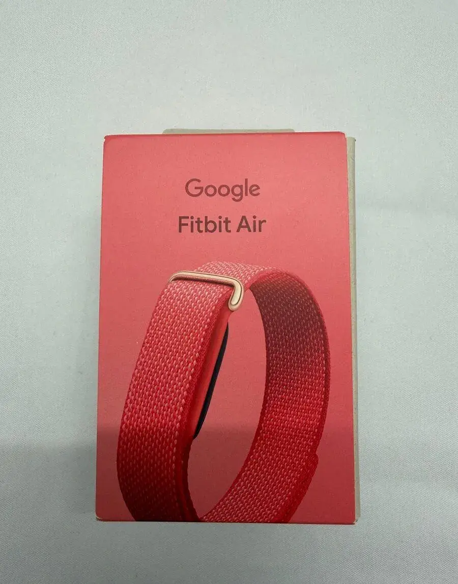 Google Fitbit GW9C8 – Red