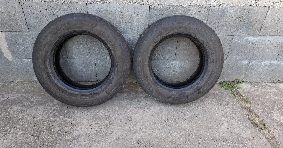 Pneu Hankook 205/75R17,5