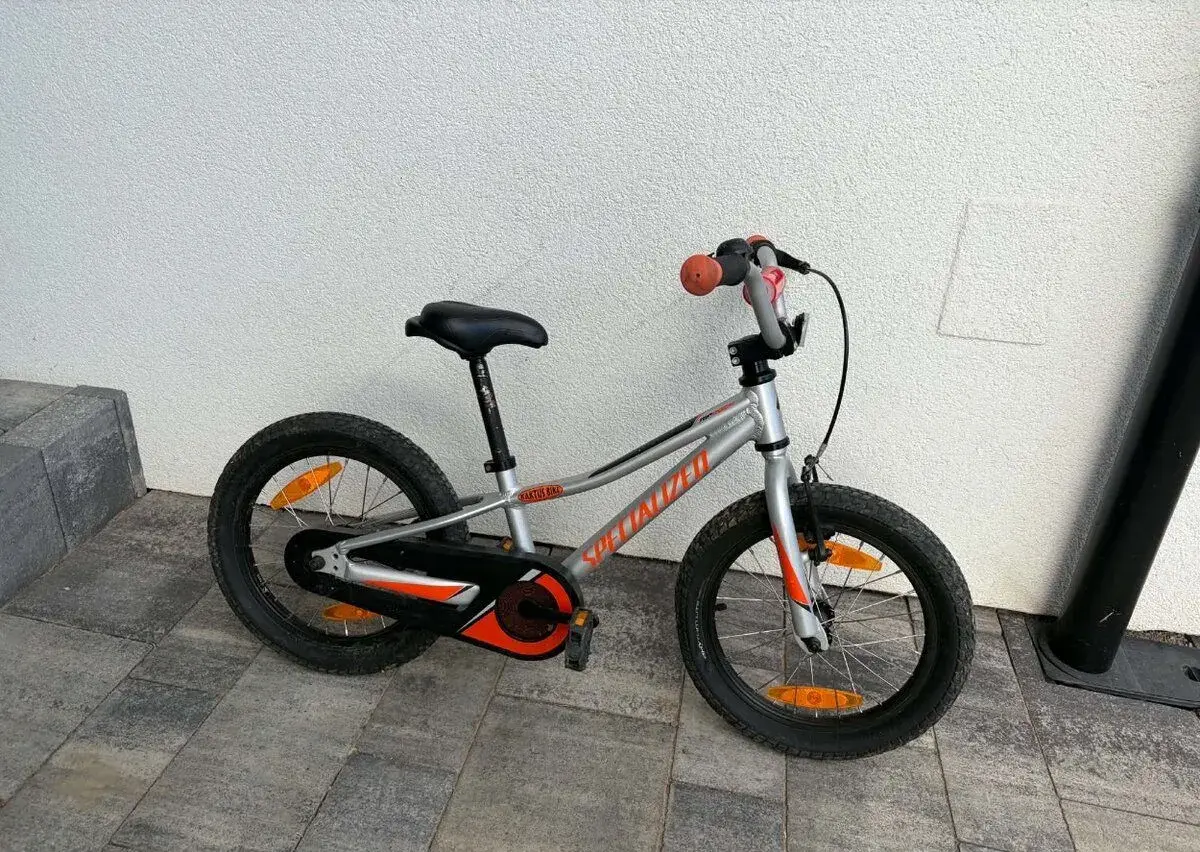 detskybicykel SPECIALIZED