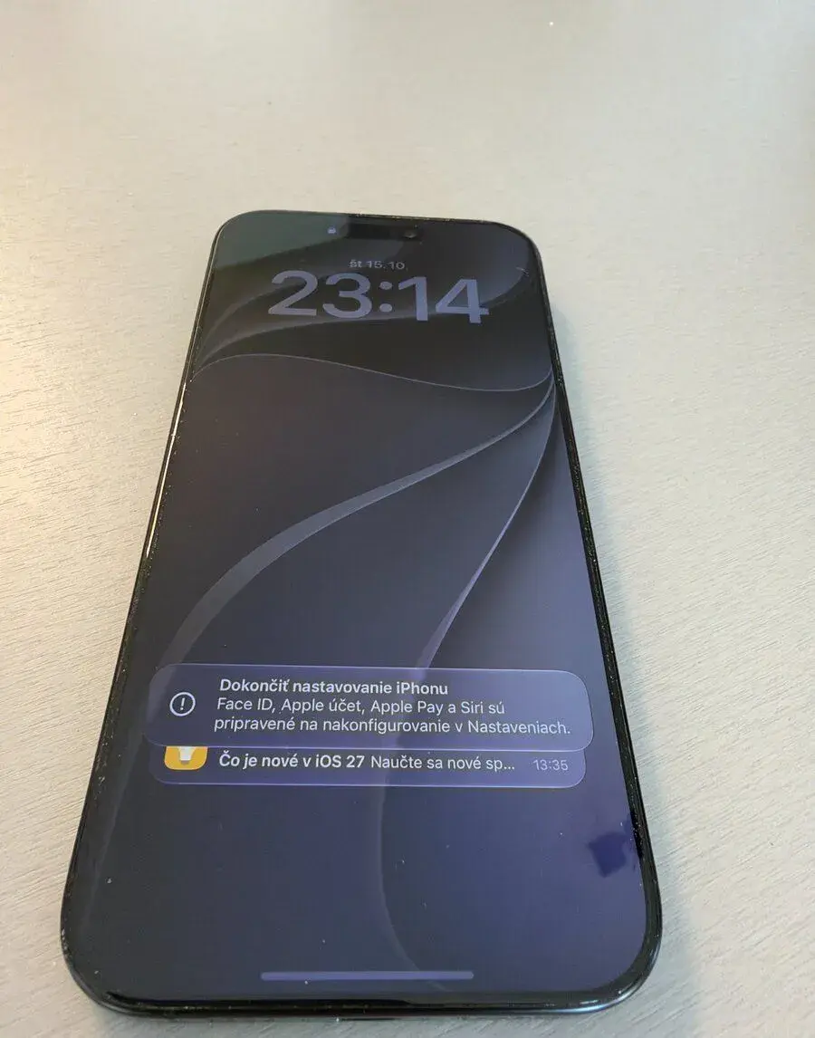 2 ročný Iphone 16 256GB Pro MAX