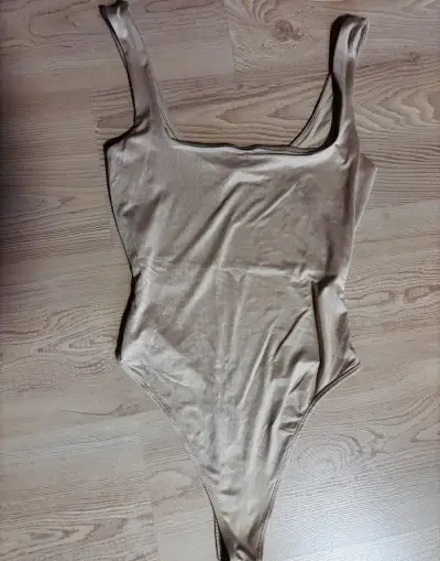 Bershka plavky