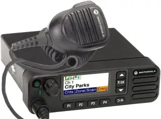 Motorolu DM4600e UHF