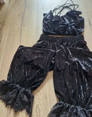 KOMPLET cropp top+nohavice S/M