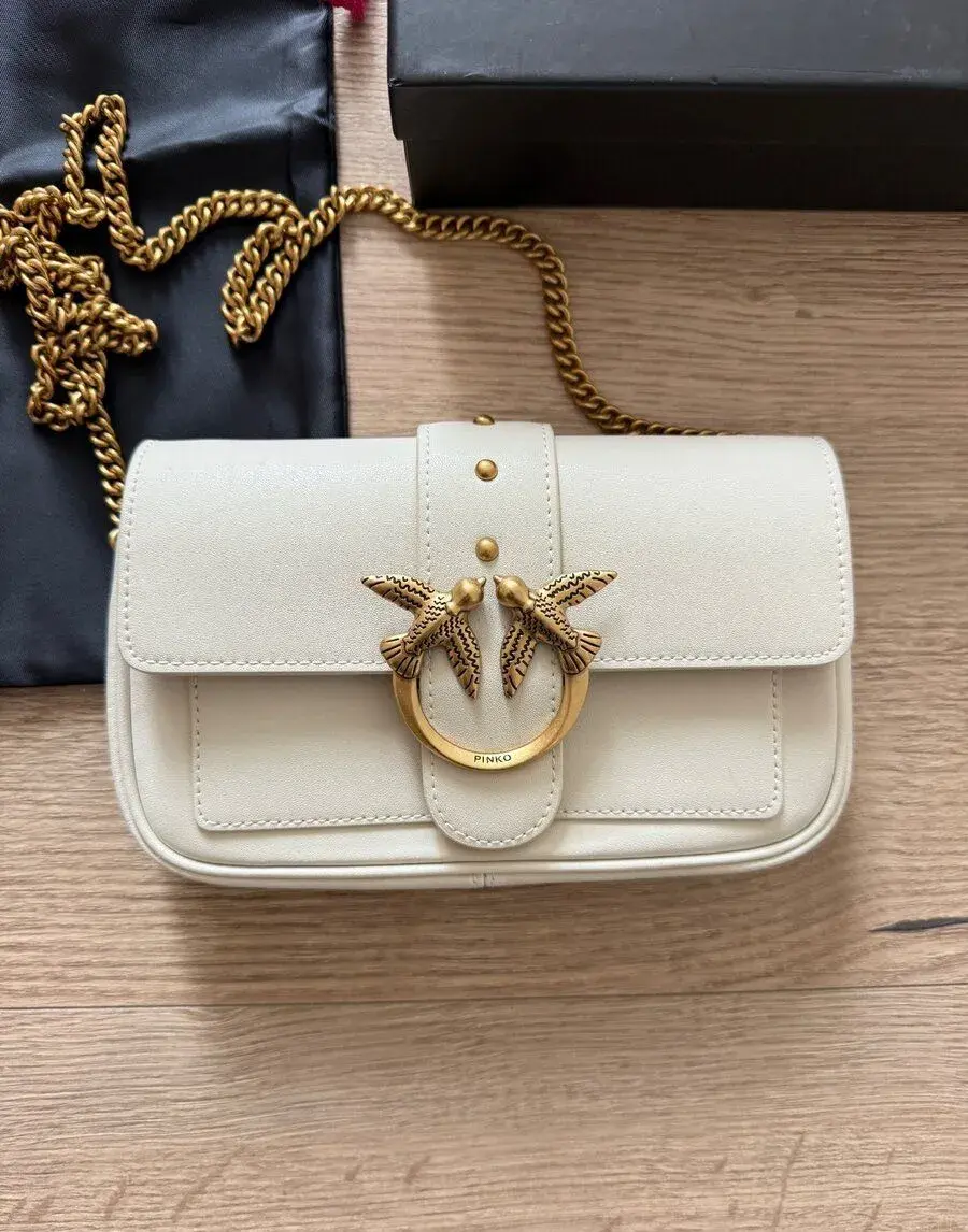 Pinko kabelku