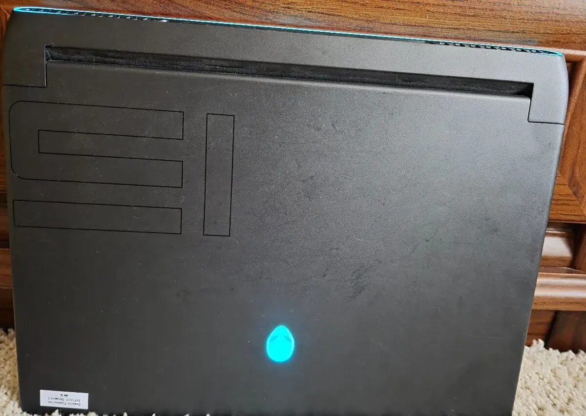 Dell Alienware m15 R5