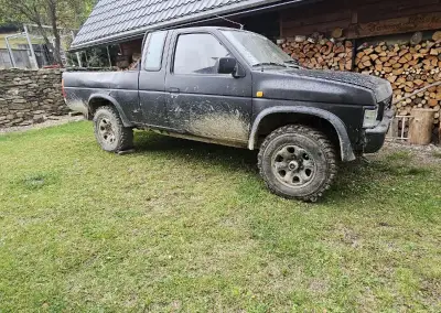 Nissan King
