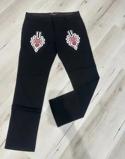Elegantné nohavice s ľudovým motívom, NOVÉ