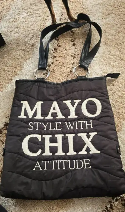 Kabelka značky Mayo Chix