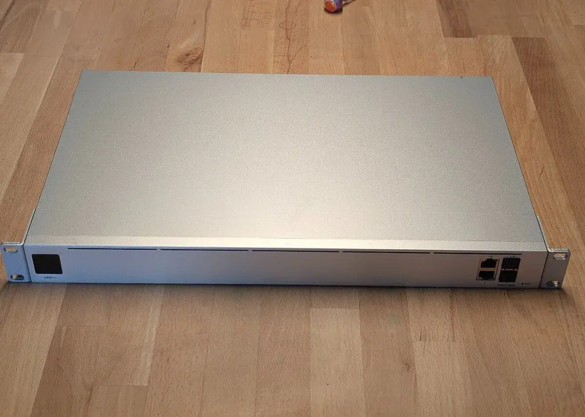 Ubiquiti UXG-Pro