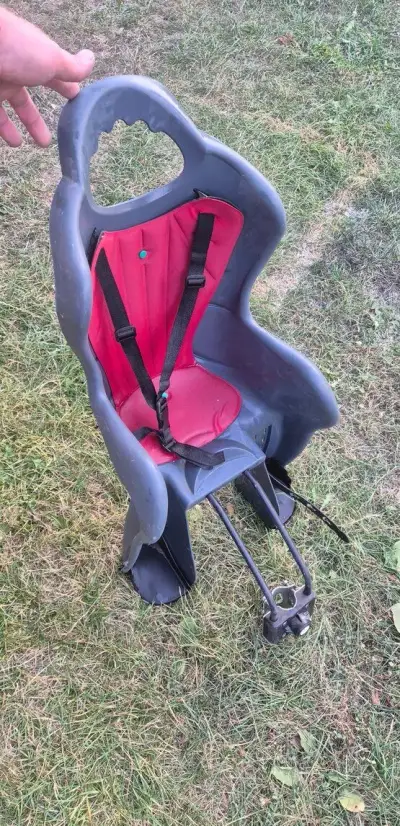 Sedačku na bicykel
