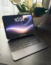 iPad Pro 11" M4 1TB + Magic Keyboard