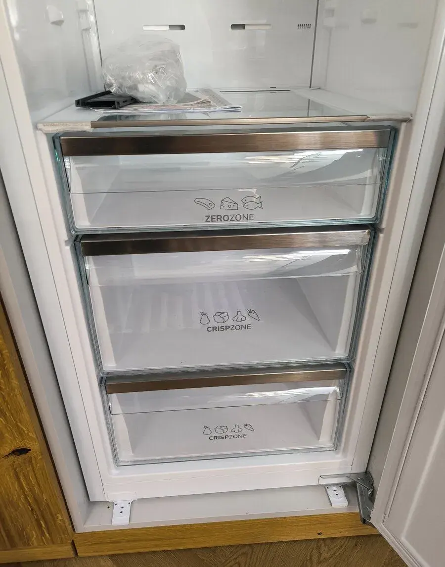 Monoklimatická chladnička Gorenje RI517D62WFE