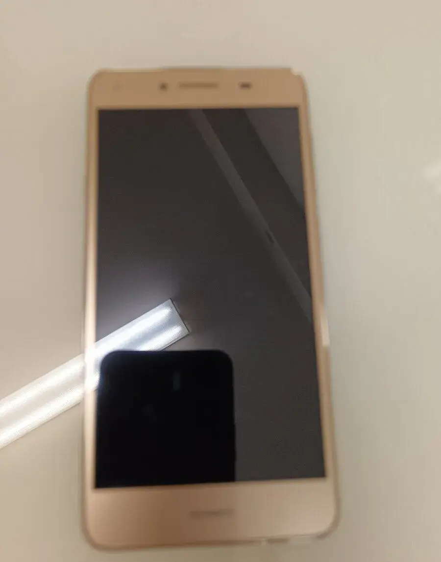 ELEGANTNÝ ÚPNE NOVÝ HUAWEJ P smart